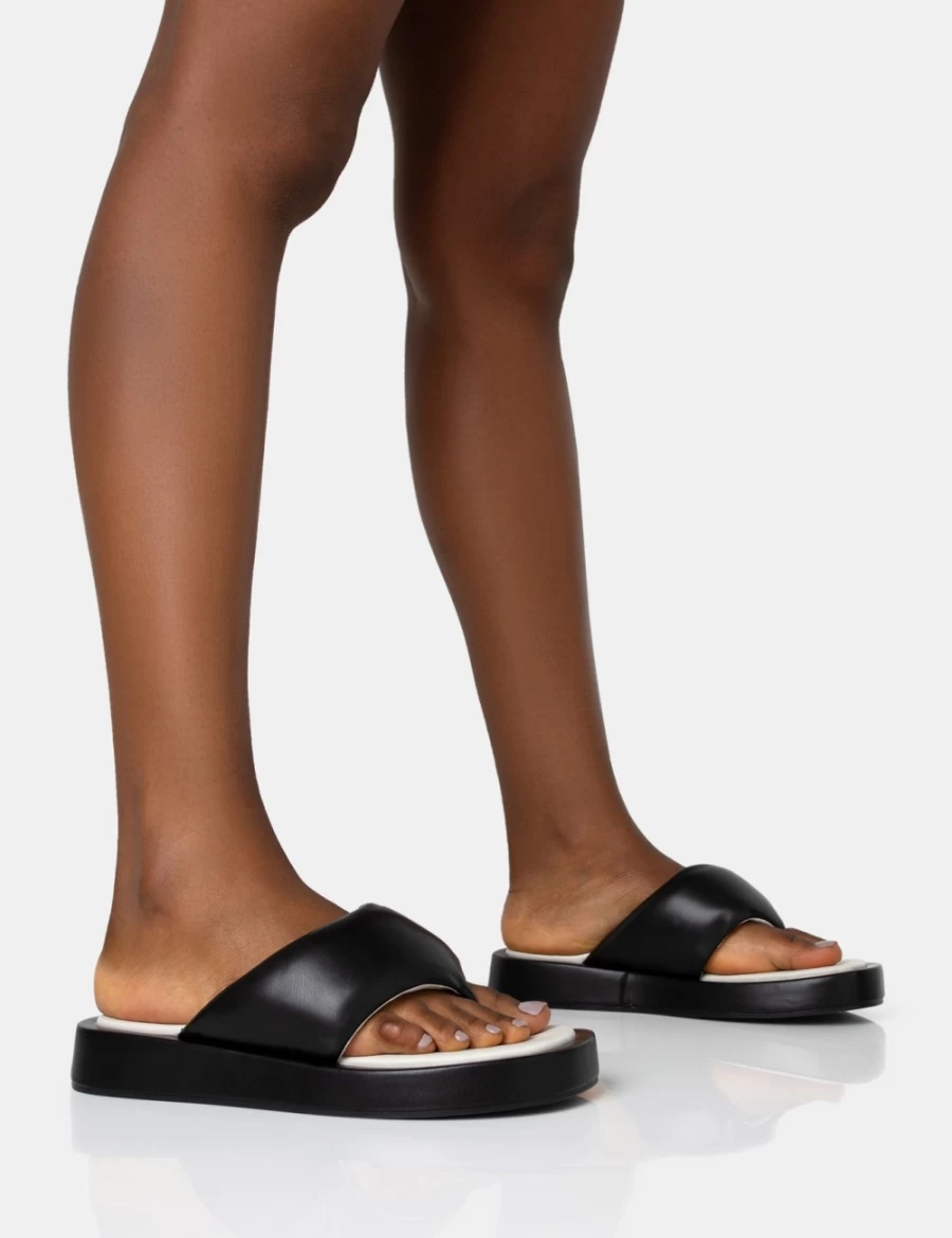 Public Desire Women's Black Vacay Contrast Padded Square Toe Flip Flop Sandals