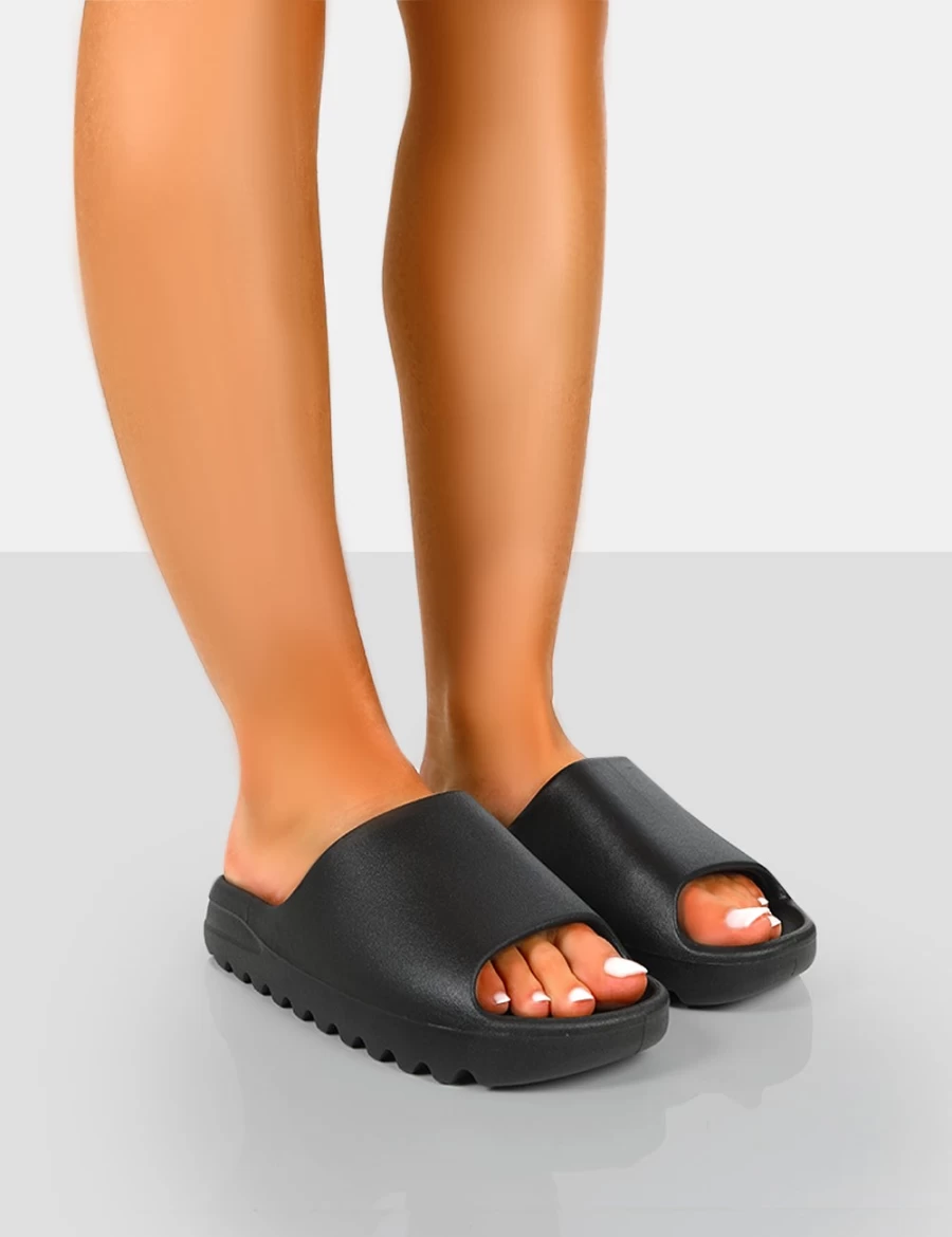 Public Desire Women's Black Rubber Flat Slide Sandals - Slider Sandals for Women