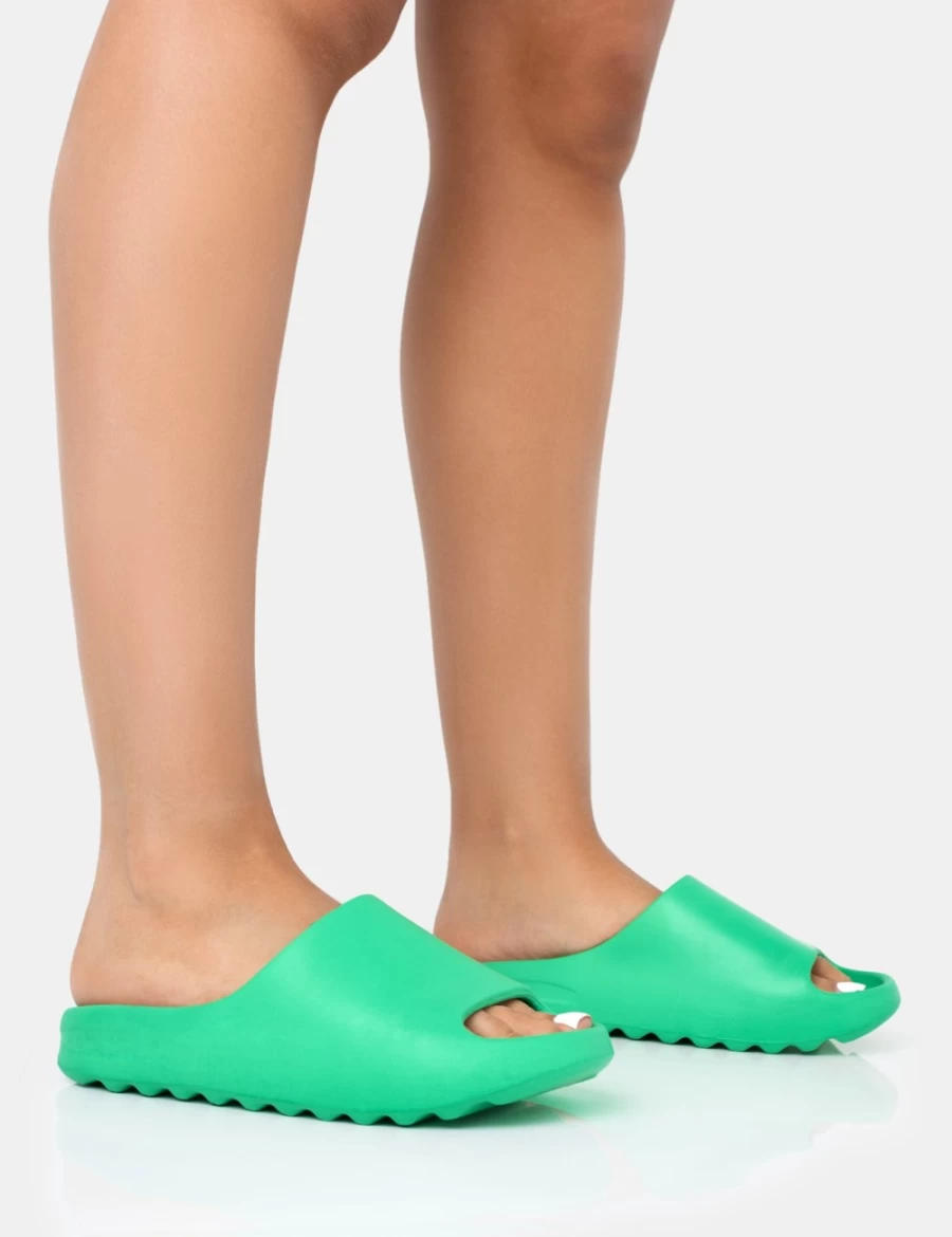 Public Desire Women's Green Jade Rubber Flat Slide Sandals – Brady Style