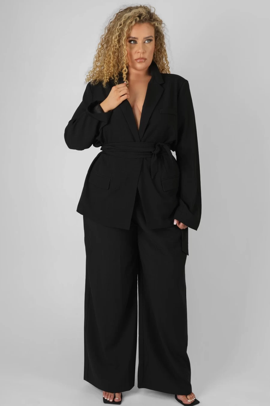 "Public Desire Women's Black Curve Obi Belt Blazer - Stylish Tailored Jacket"