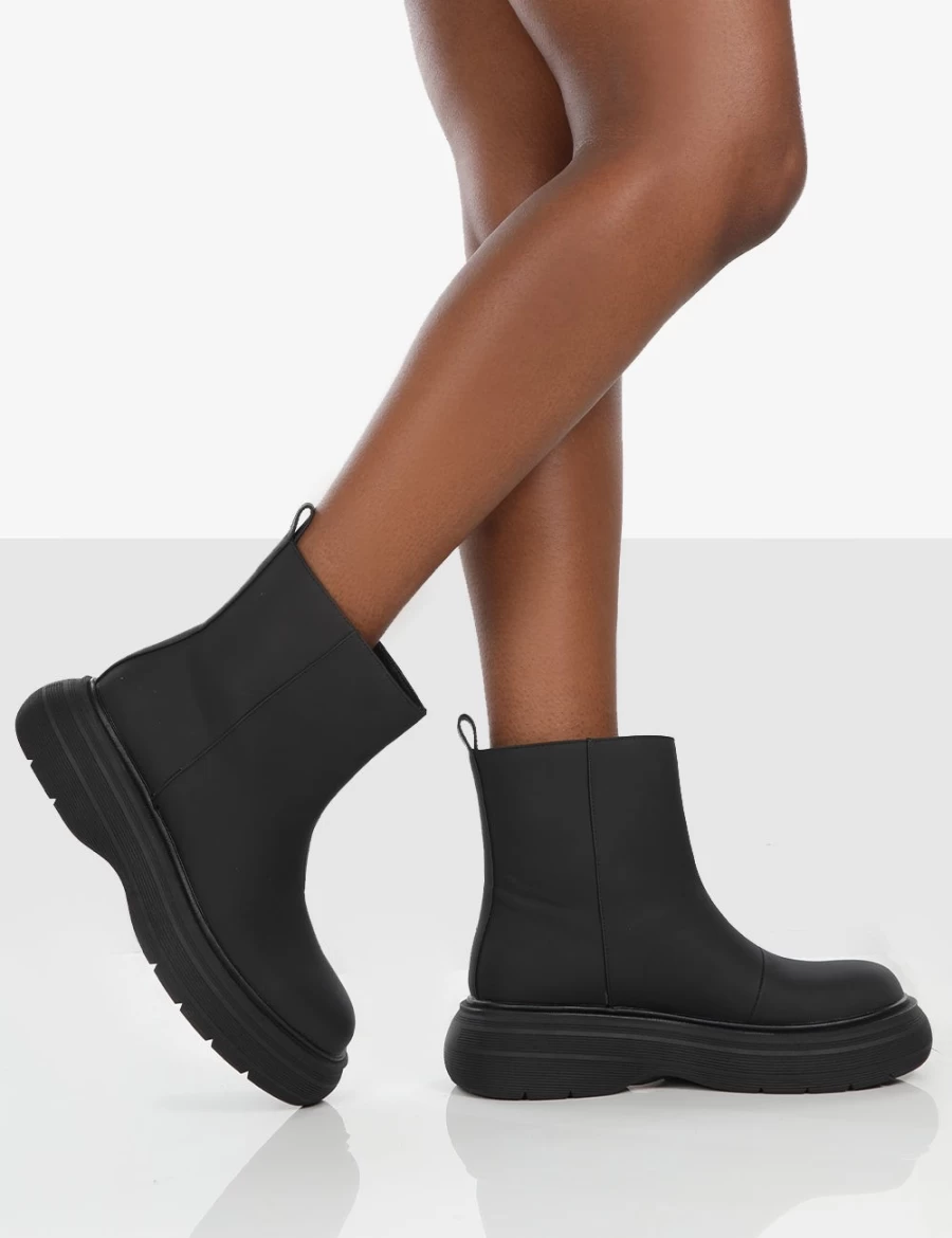 Public Desire Women's Black Caia Platform Chunky Sole Ankle Boots